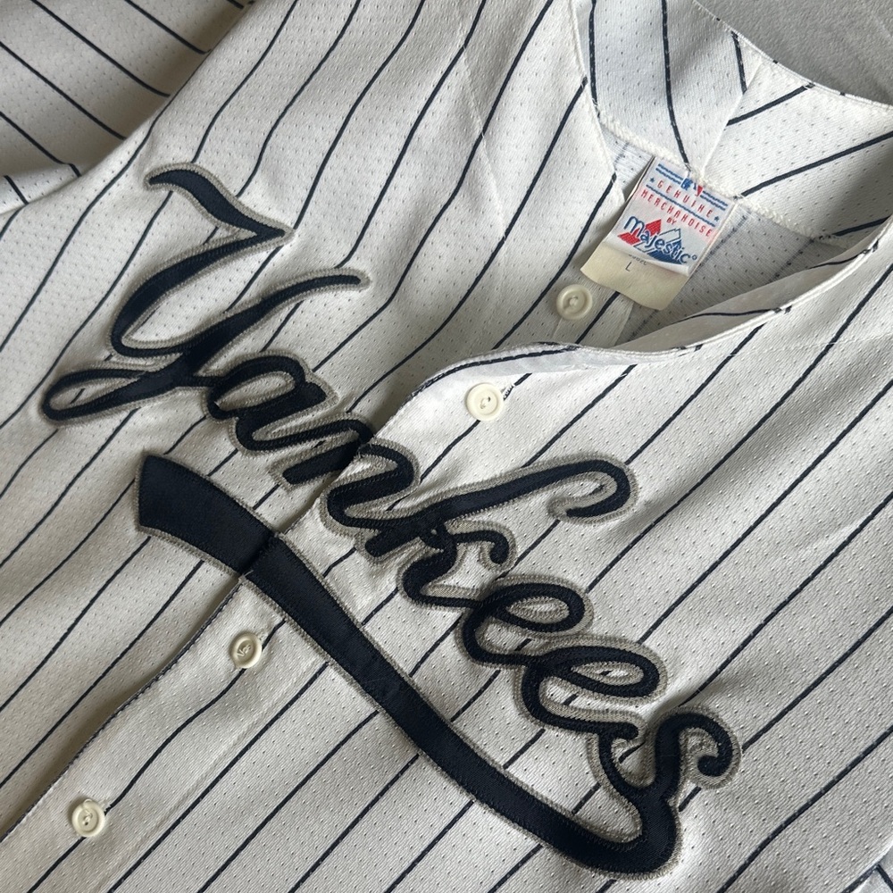 90’s Majestic New York Yankees Pinstripe Baseball Jersey Men’s Large Blank Back
